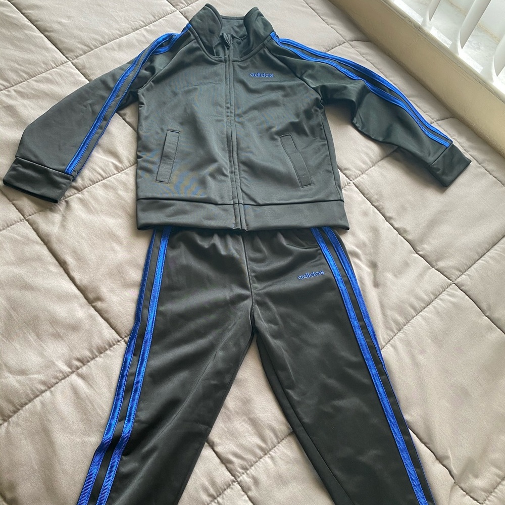 Track suit
